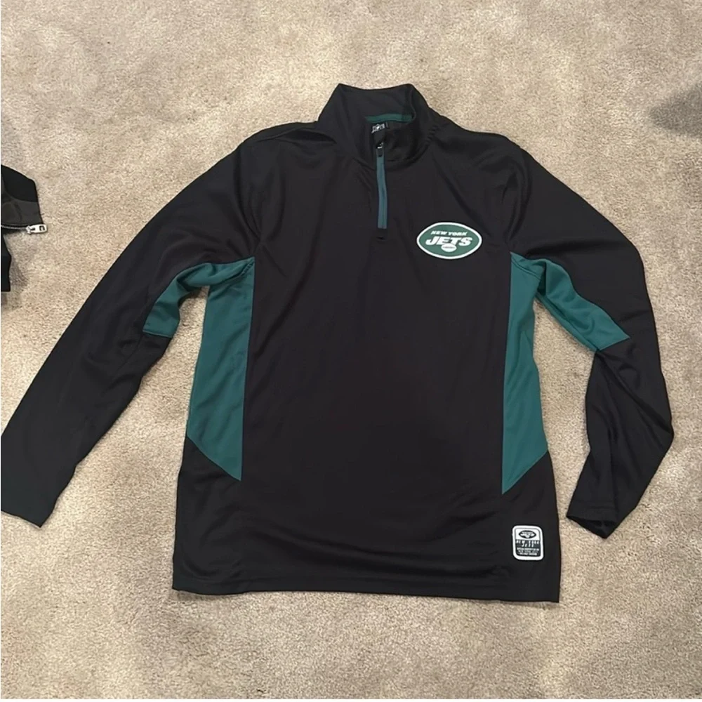 Black and Green Jets Pullover - Picture 1 of 6